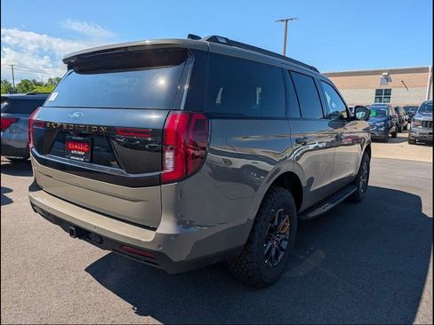 New 2026 Ford Expedition Tremor AWD/4WD image 3