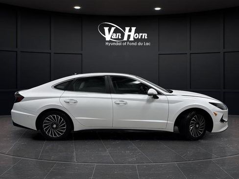 Used 2023 Hyundai Sonata Limited w/ Cargo Package image 2