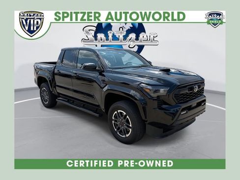 Used 2025 Toyota Tacoma TRD Sport AWD/4WD image 1