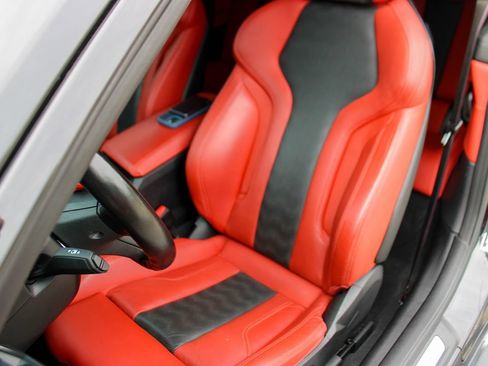 Used 2024 BMW M4 Coupe w/ Executive Package image 18