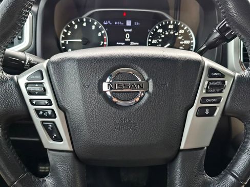 Used 2021 Nissan Titan SV w/ SV Convenience Package AWD/4WD image 25