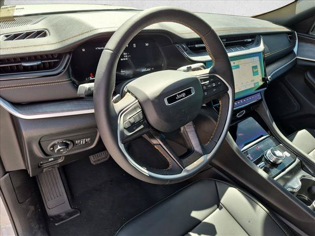 New 2026 Jeep Grand Cherokee Limited AWD/4WD image 3