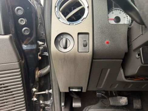 Used 2008 Ford F250 FX4 AWD/4WD image 36