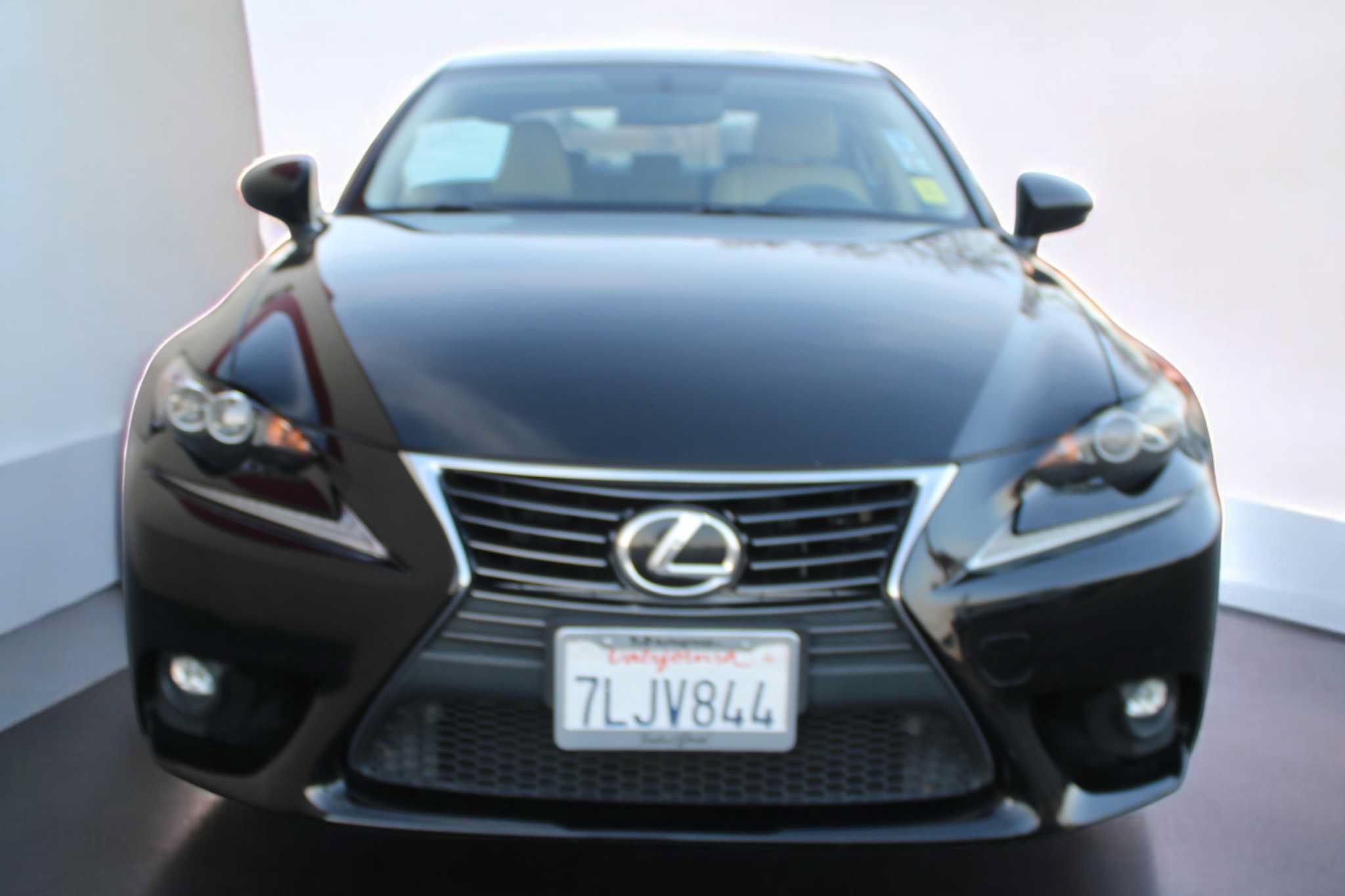 Used 2015 Lexus IS 250 w/ Navigation System Package RWD image 3