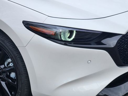 New 2026 MAZDA MAZDA3 Hatchback w/ Appearance Package image 27