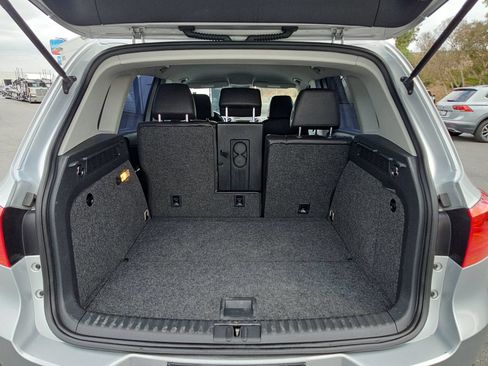 Used 2016 Volkswagen Tiguan S FWD image 12