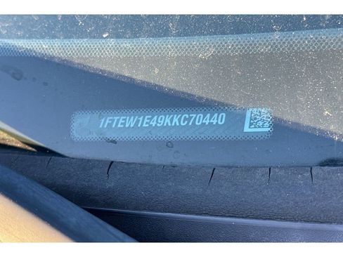 Used 2019 Ford F150 XLT w/ Equipment Group 302A Luxury image 8