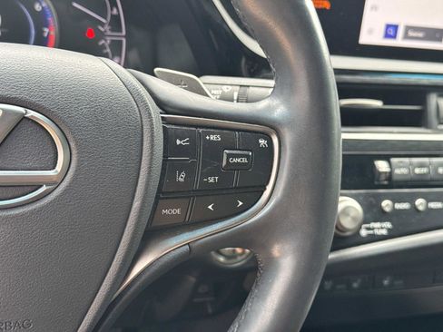 Certified 2023 Lexus ES 350 w/ Premium Package image 29