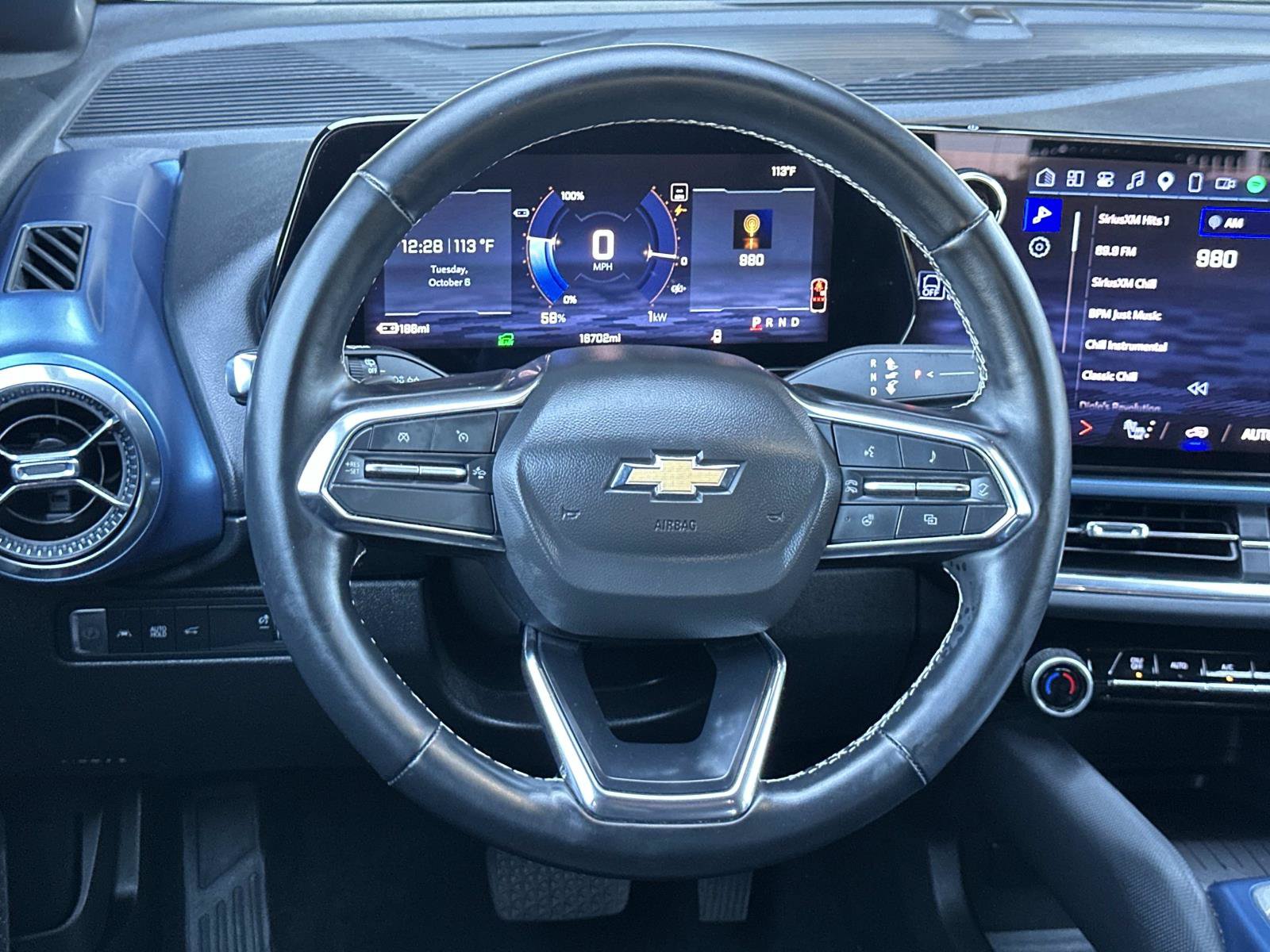 Used 2024 Chevrolet Equinox EV LT FWD image 10