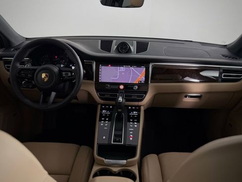 New 2026 Porsche Macan AWD/4WD image 22