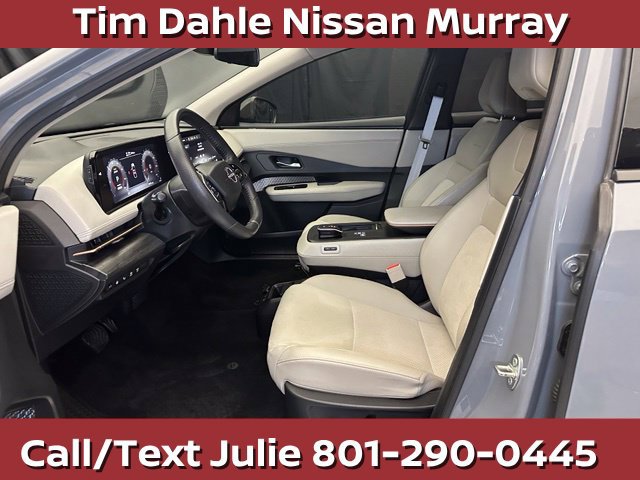 Used 2024 Nissan Ariya AWD image 12
