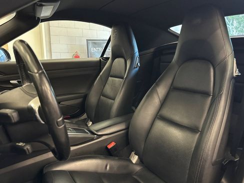 Used 2016 Porsche 911 Carrera image 6