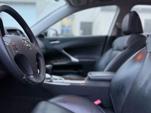Used 2009 Lexus IS 250 AWD image 29