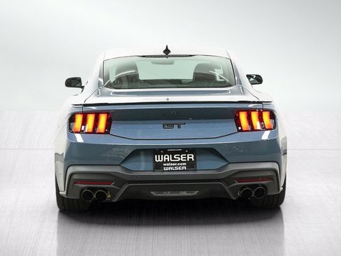 Used 2025 Ford Mustang GT Premium RWD image 4