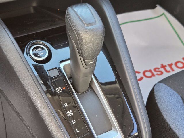 Used 2025 Nissan Versa SV FWD image 28