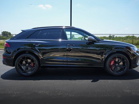 Used 2025 Audi RS Q8 performance AWD/4WD image 5