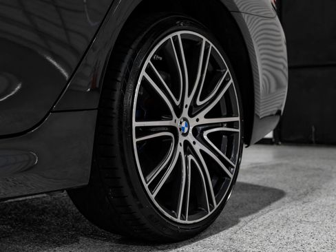 Used 2019 BMW 540i w/ M Sport Package RWD image 76