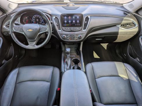 Certified 2022 Chevrolet Malibu Premier FWD image 13