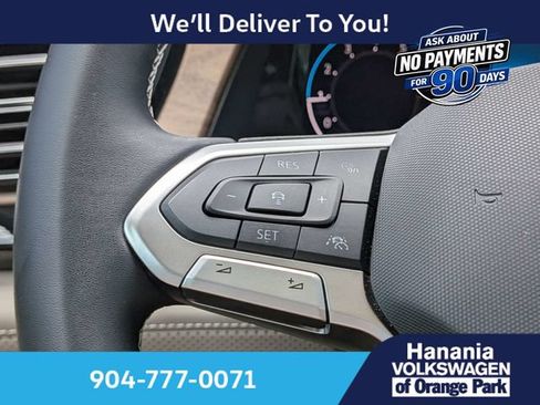 Used 2026 Volkswagen Atlas SE FWD image 31