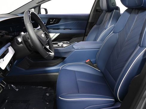 New 2026 Cadillac Optiq Luxury 2 w/ LPO, Floor Liner Package AWD/4WD image 13