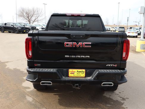 Certified 2023 GMC Sierra 1500 AT4 w/ AT4 Premium Package image 6