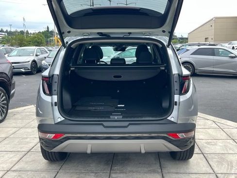 Certified 2024 Hyundai Tucson Limited AWD/4WD image 10