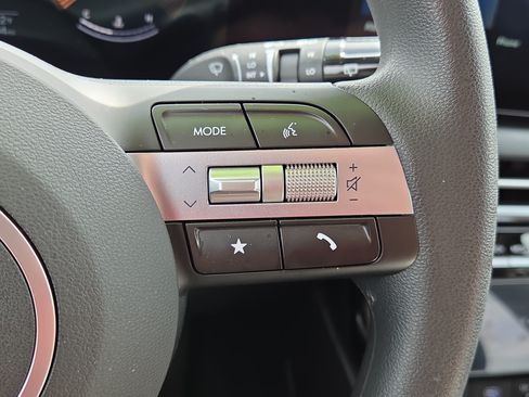 Used 2026 Hyundai Tucson SEL FWD image 13