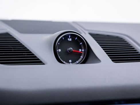 Certified 2021 Porsche Cayenne image 22