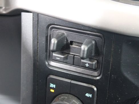 Used 2022 Ford F150 XLT w/ Equipment Group 302A High image 46