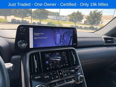 Used 2024 Lexus LX 600 4WD w/ Luxury Package image 9