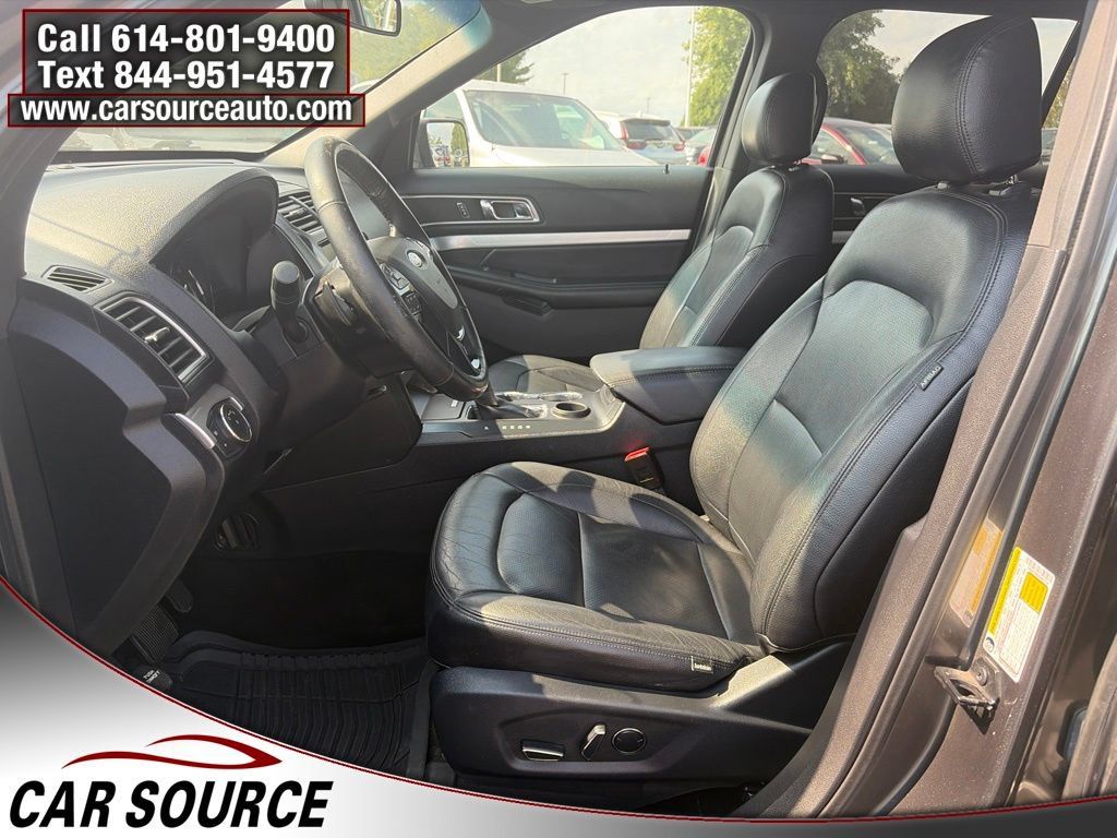 Used 2016 Ford Explorer XLT w/ Equipment Group 201A FWD image 15