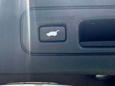 Used 2018 Honda Odyssey EX-L image 9