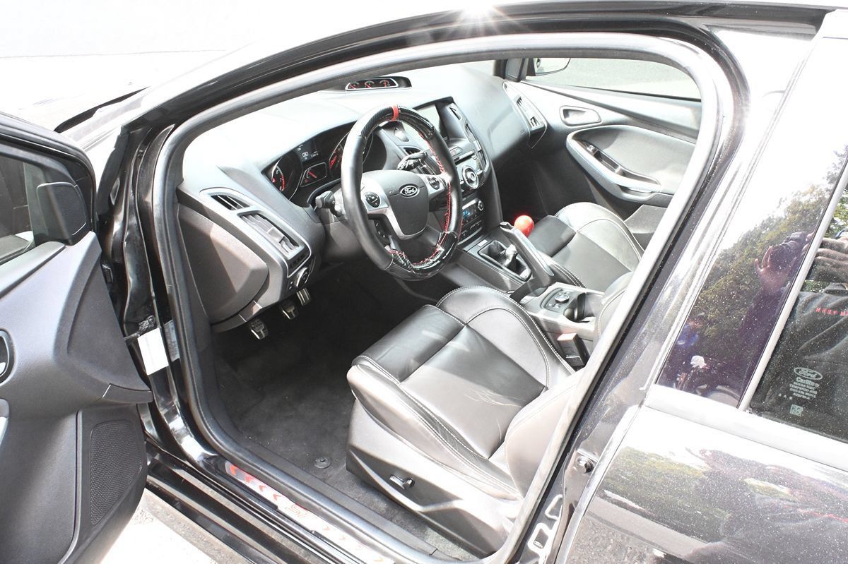 Used 2014 Ford Focus ST w/ Equipment Group 202A FWD image 7