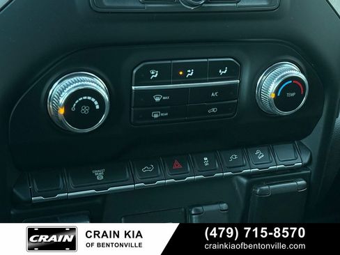 Used 2023 GMC Sierra 3500 Pro w/ Convenience Package image 18