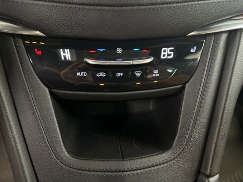 Certified 2022 Cadillac XT5 Premium Luxury w/ LPO, Floor Liner Package image 14