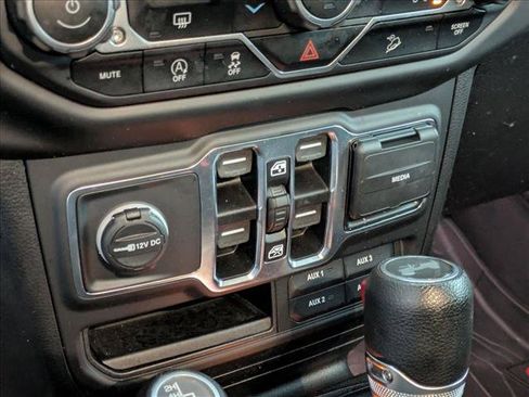 Used 2020 Jeep Wrangler Unlimited Sport AWD/4WD image 13