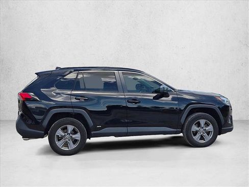 Used 2024 Toyota RAV4 LE AWD/4WD image 4