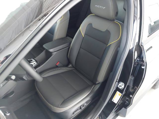 New 2026 Chevrolet Trax ACTIV w/ Driver Confidence Package FWD image 23