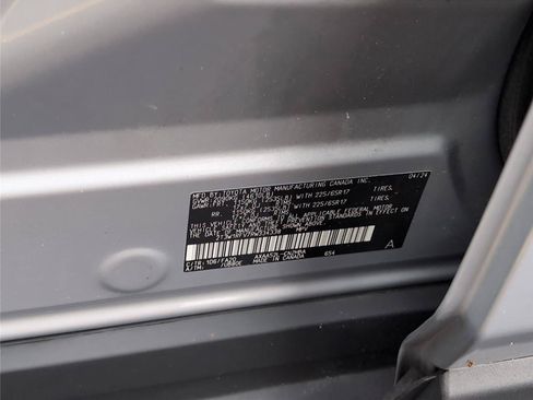 Used 2024 Toyota RAV4 XLE FWD image 10