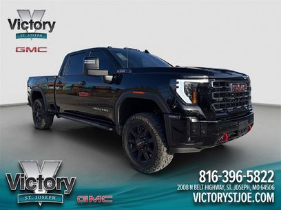 Used 2025 GMC Sierra 2500 AT4 w/ AT4 Premium Plus Package