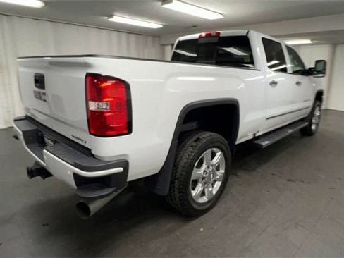 Certified 2017 GMC Sierra 2500 Denali w/ Duramax Plus Package image 8