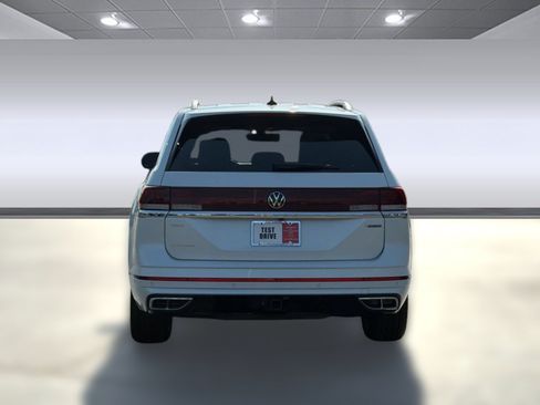Used 2024 Volkswagen Atlas SEL Premium R-Line AWD/4WD image 14