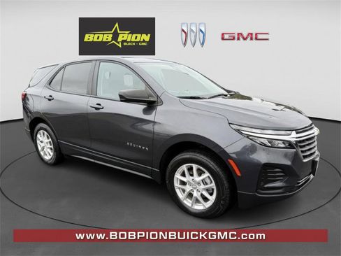 Certified 2022 Chevrolet Equinox LS w/ LS Convenience Package image 5