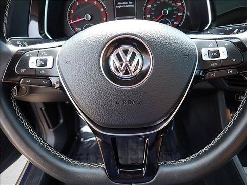 Used 2021 Volkswagen Jetta SE w/ SE Cold Weather Package FWD image 15