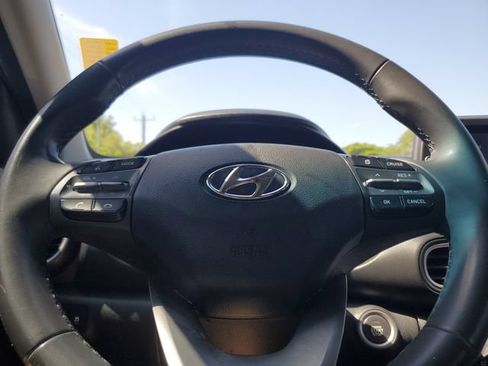 Used 2018 Hyundai Kona SEL AWD/4WD image 14