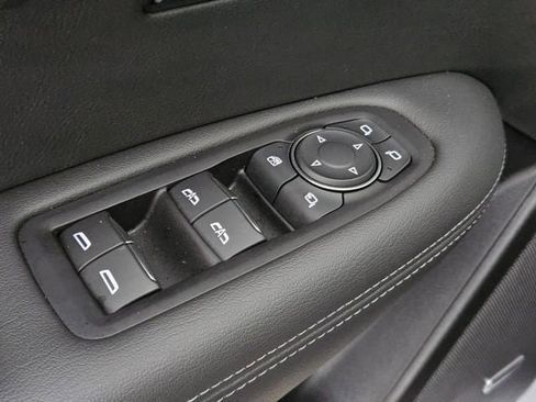 New 2025 Cadillac XT6 Sport w/ Technology Package image 25