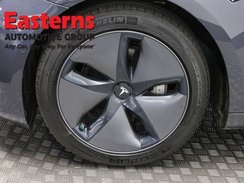Used 2018 Tesla Model 3 Long Range AWD/4WD image 26