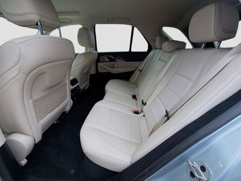 Used 2022 Mercedes-Benz GLE 350 w/ Premium Package image 24