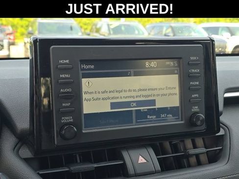 Used 2019 Toyota RAV4 XLE w/ Convenience Package FWD image 21