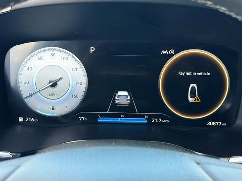 Used 2023 Hyundai Santa Fe SEL w/ Premium Package image 39